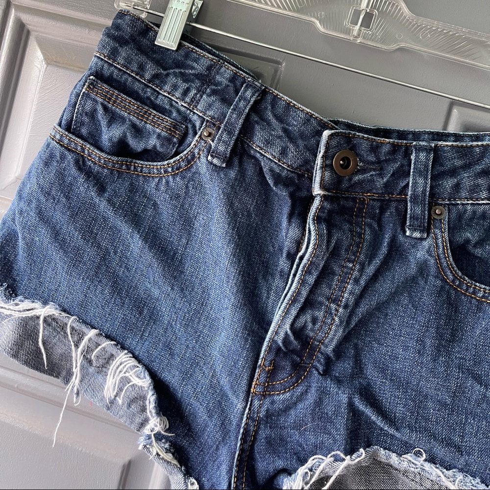 Free People jean shortie daisy duke shorts sz. 28
